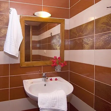 Dantes Maisonettes Appartement *